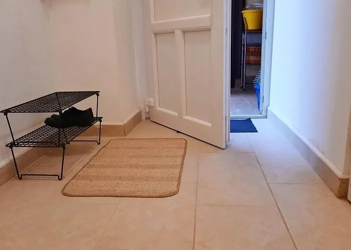 Private Apartment Near The Danube